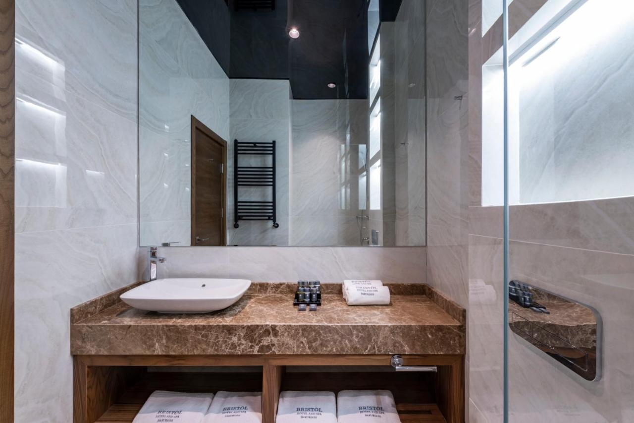 Bristol Hotel And Spa Bakuriani Dış mekan fotoğraf