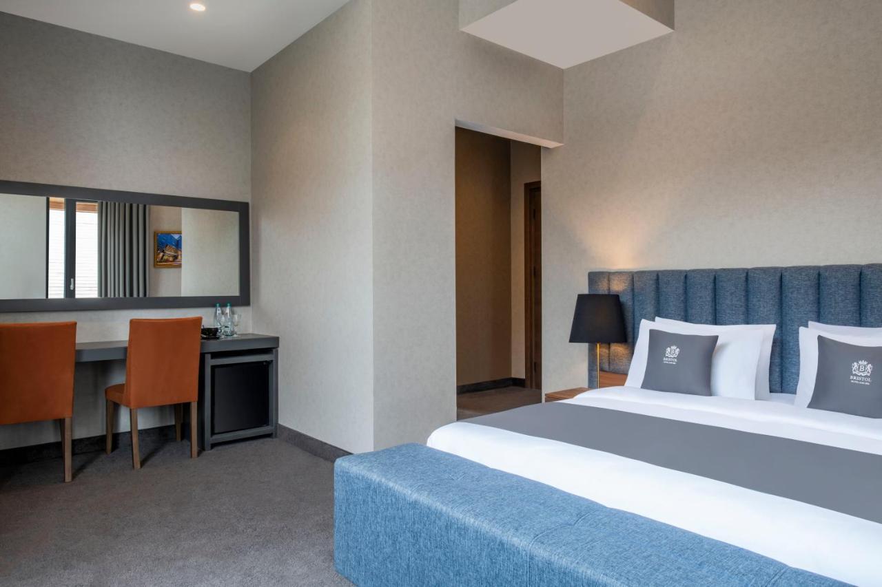 Bristol Hotel And Spa Bakuriani Dış mekan fotoğraf