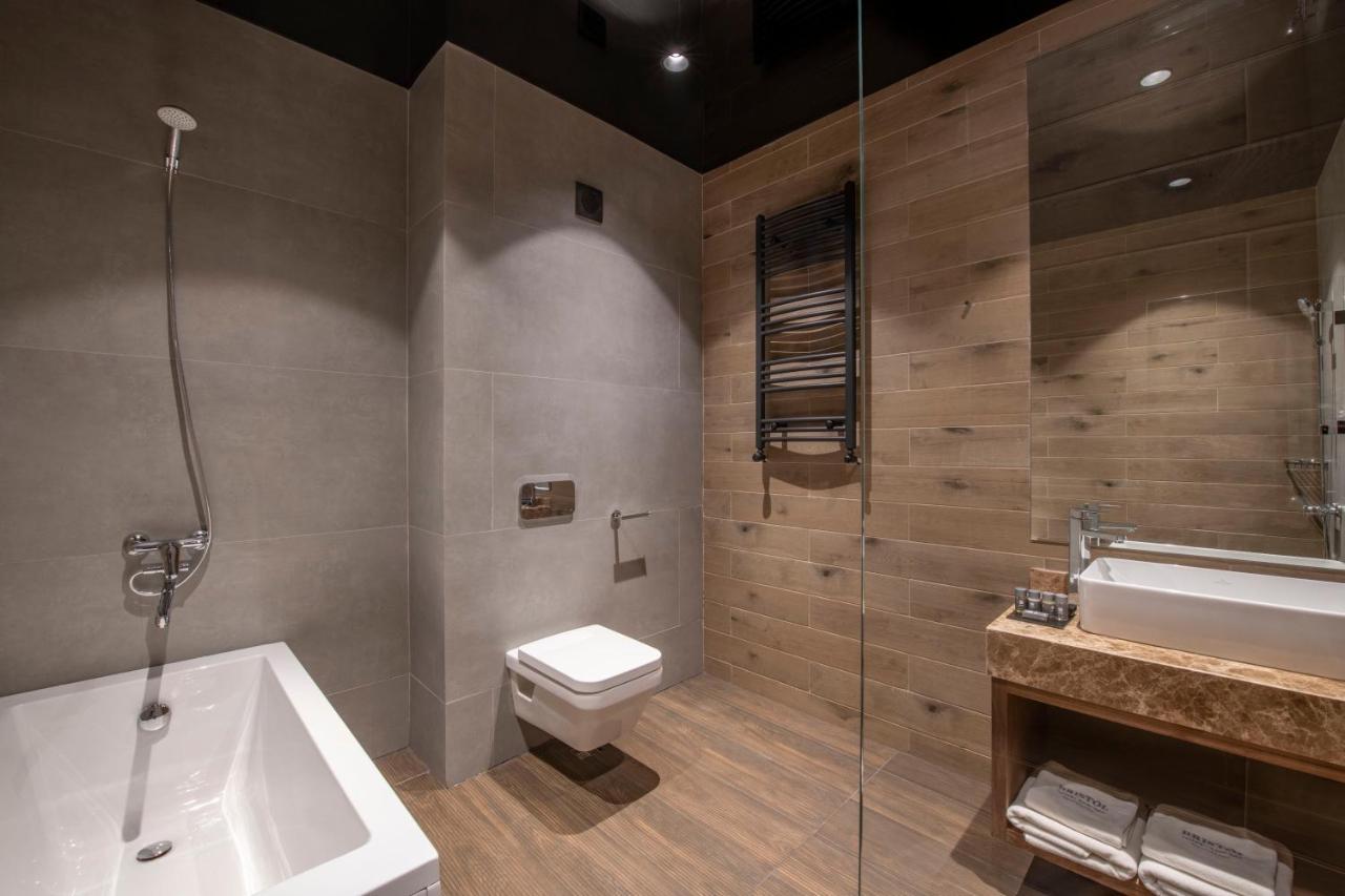 Bristol Hotel And Spa Bakuriani Dış mekan fotoğraf
